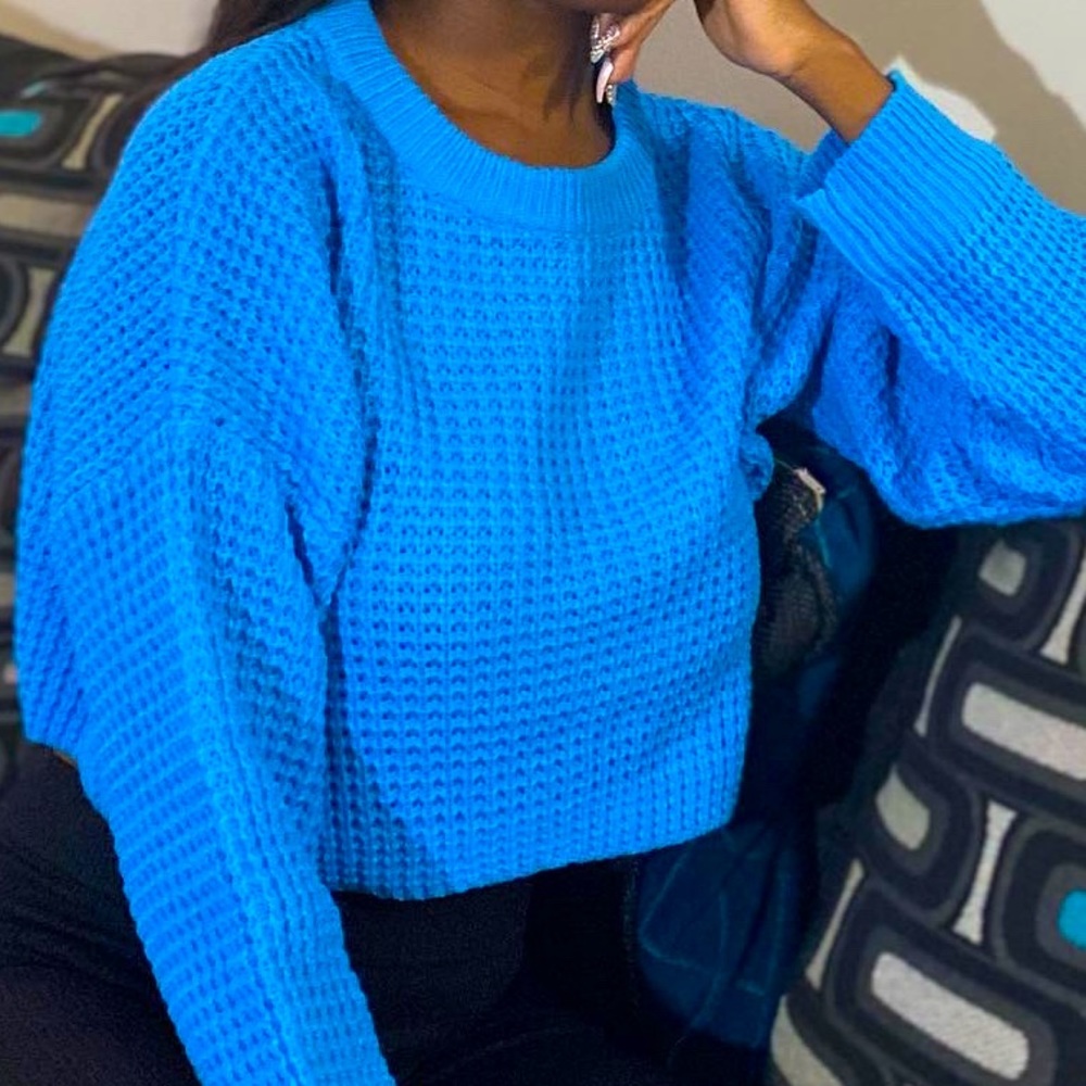 Blue crop sweater